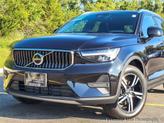 Thumbnail of 2025 Onyx Black Metallic Volvo XC40