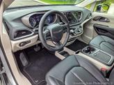 Thumbnail of 2024 Silver Mist Clearcoat Chrysler Pacifica