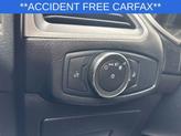 Thumbnail of 2017 Oxford White Ford Edge