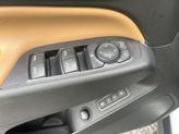 Thumbnail of 2019 Summit White Chevrolet Equinox