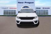 Thumbnail of 2025 Bright White Clearcoat Jeep Grand Cherokee