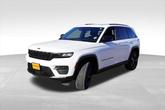 Thumbnail of 2023 Bright White Clearcoat Jeep Grand Cherokee