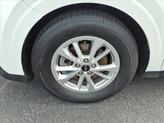 Thumbnail of 2023 Snow White Pearl Kia Carnival