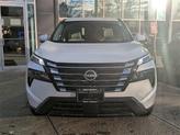 Thumbnail of 2025 Everest White Pearl Nissan Rogue