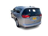 Thumbnail of 2019 Billet Silver Metallic Clearcoat Chrysler Pacifica