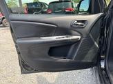 Thumbnail of 2020 Pitch Black Clearcoat Dodge Journey
