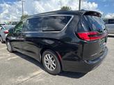Thumbnail of 2022 Brilliant Black Crystal Pearlcoat Chrysler Pacifica