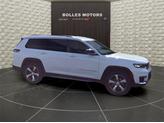Thumbnail of 2021 Bright White Clearcoat Jeep Grand Cherokee L