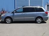 Thumbnail of 2004 Blue Mirage Metallic Toyota Sienna