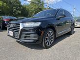 Photo of 2017 Night Black Audi Q7