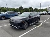 Photo of 2025 Deep Black Pearl Effect Volkswagen Tiguan