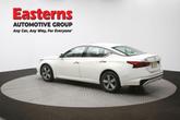 Thumbnail of 2021 Pearl White Tricoat Nissan Altima