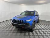 Thumbnail of 2017 Hydro Blue Pearlcoat Jeep Cherokee