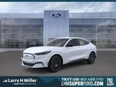 Photo of 2025 Star White Ford Mustang Mach-E