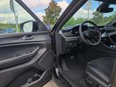 Thumbnail of 2024 Diamond Black Jeep Grand Cherokee L