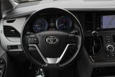 Thumbnail of 2018 Blizzard Pearl Toyota Sienna