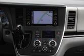 Thumbnail of 2018 Blizzard Pearl Toyota Sienna