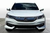 Thumbnail of 2017 White Orchid Pearl Honda Accord