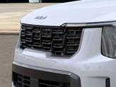 Thumbnail of 2025 Glacial White Pearl Kia Sorento