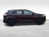 Thumbnail of 2021 Burgundy Ford Edge