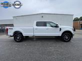 Photo of 2022 Oxford White Ford F-350