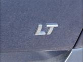 Thumbnail of 2023 Northsky Blue Metallic Chevrolet Traverse