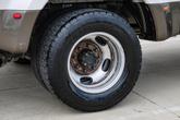 Thumbnail of 2017 White Platinum Ford F-350