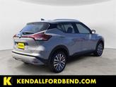 Thumbnail of 2023 Boulder Gray Pearl Nissan Kicks