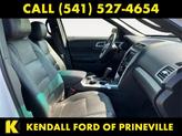 Thumbnail of 2014 White Platinum Clearcoat Metallic Ford Explorer