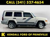 Thumbnail of 2006 Stone White Clearcoat Jeep Commander
