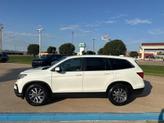 Thumbnail of 2020 Platinum White Pearl Honda Pilot