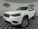Photo of 2019 White Jeep Cherokee
