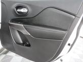 Thumbnail of 2019 White Jeep Cherokee