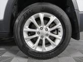 Thumbnail of 2019 White Jeep Cherokee