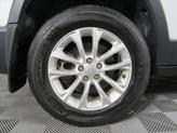 Thumbnail of 2019 White Jeep Cherokee