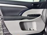 Thumbnail of 2019 Gray Toyota Highlander
