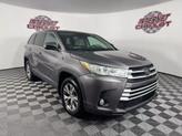Thumbnail of 2019 Gray Toyota Highlander