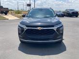 Thumbnail of 2024 Mosaic Black Metallic Chevrolet Trax