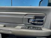 Thumbnail of 2017 Brilliant Black Crystal Pearlcoat RAM 1500