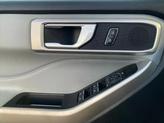 Thumbnail of 2022 Rapid Red Metallic Tinted Clearcoat Ford Explorer