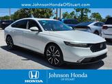Photo of 2025 Platinum White Pearl Honda Accord Hybrid