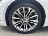 Thumbnail of 2016 Casablanca White Hyundai Genesis