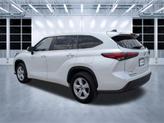 Thumbnail of 2023 Pearl Toyota Highlander