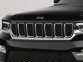 Thumbnail of 2025 Diamond Black Crystal Pearlcoat Jeep Grand Cherokee