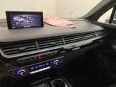 Thumbnail of 2018 White Audi Q7