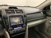 Thumbnail of 2014 Super White Toyota Camry Hybrid