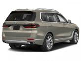 Thumbnail of 2026 Manhattan Green Metallic BMW X7