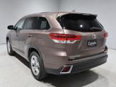 Thumbnail of 2019 Toasted Walnut Pearl Toyota Highlander