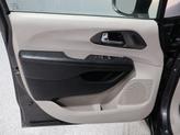 Thumbnail of 2020 Granite Crystal Metallic Clearcoat Chrysler Pacifica