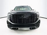 Thumbnail of 2025 Onyx Black GMC Sierra 1500